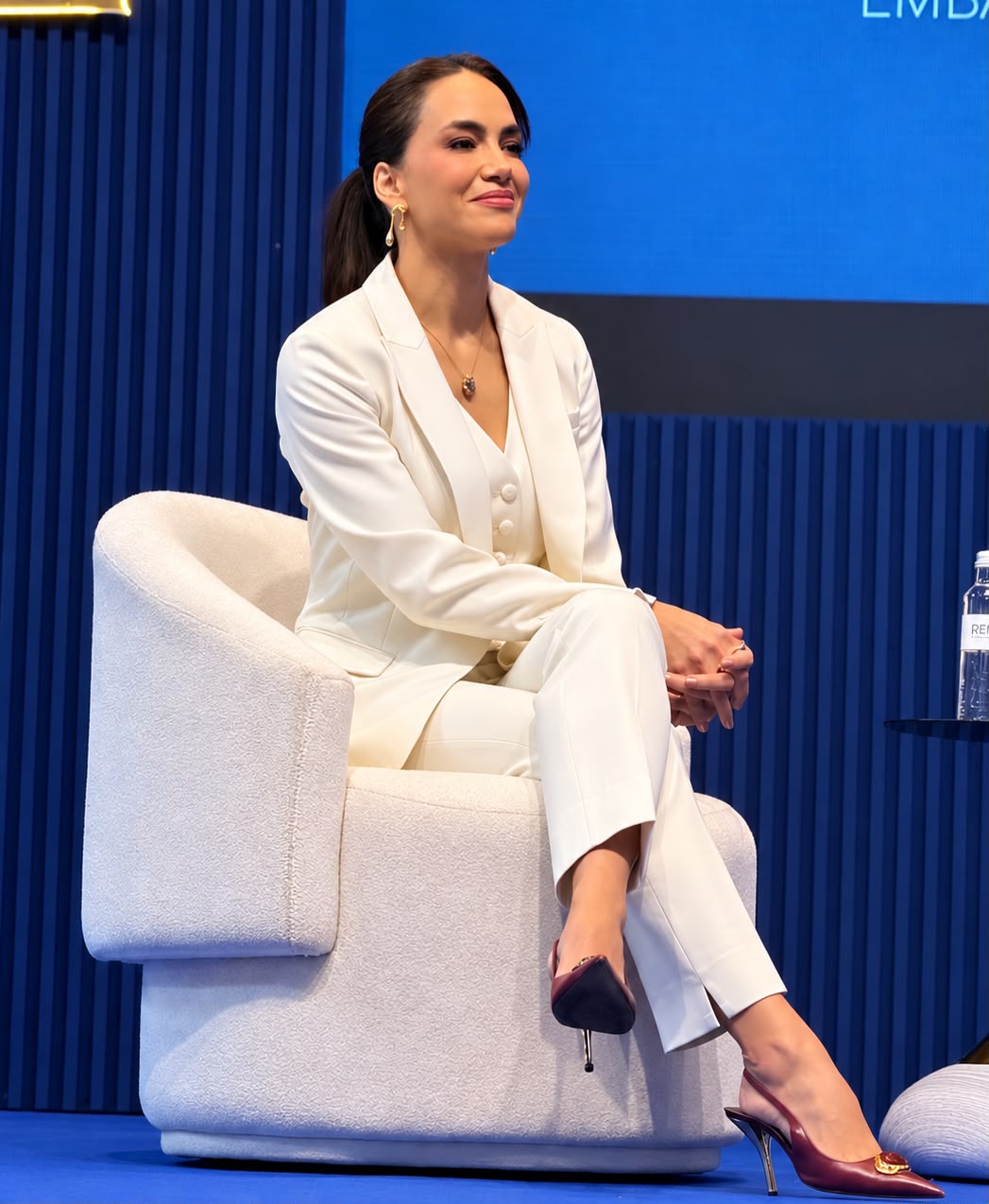 Do Japão para o mundo da beleza: dermatologista goiana é destaque no Rennova Summer Summit