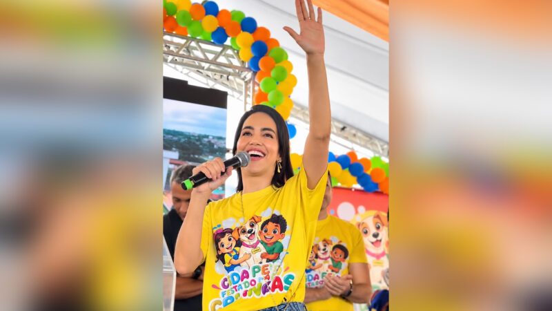 Leandro Vilela e Lana Bezerra celebram o Dia das Crianças com festa, brincadeiras e distribuição de prêmios em Aparecida de Goiânia